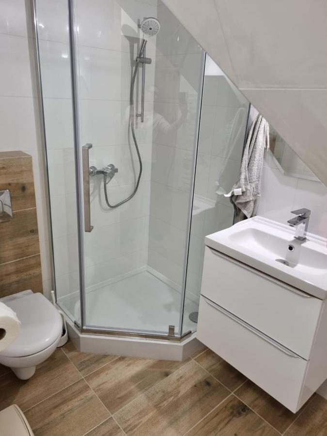 Apartamento Dom Na Ubocy Groń Exterior foto